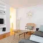 Le Louvre - La Seine Private Apartment