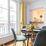 Le Louvre - La Seine Private Apartment