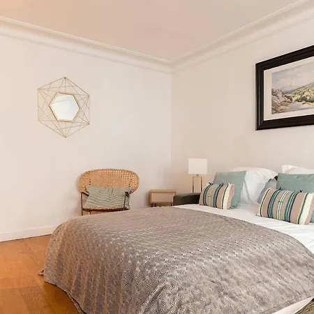 Le Louvre - La Seine Private Apartment Paris